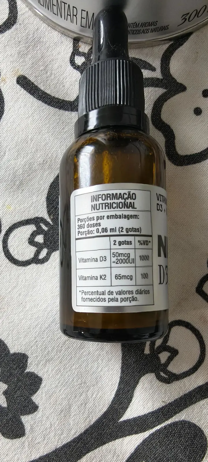 Frasco de Vitamina D3 + K2 enviado por Guilherme